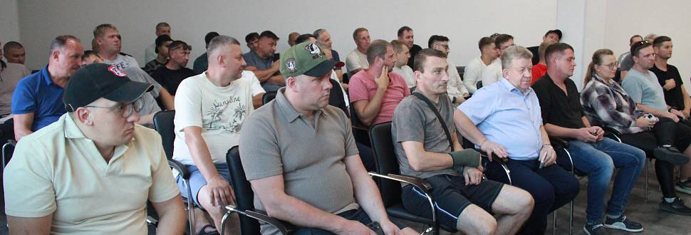  В Туле обсудили подготовку к старту нового сезона Ночной хоккейной лиги